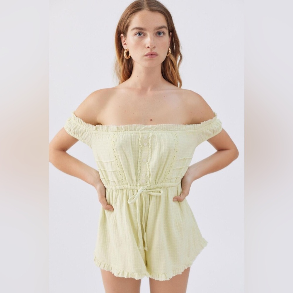 🆕 Urban outfitters Romper